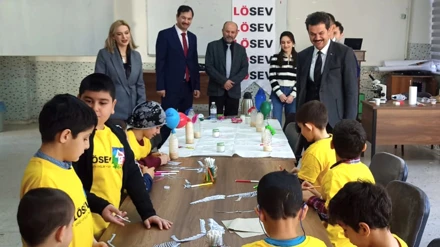 Lösemiyi yenen minik kahramanlar, Eğitim Fakültesinde bilimsel yolculuğa çıktı